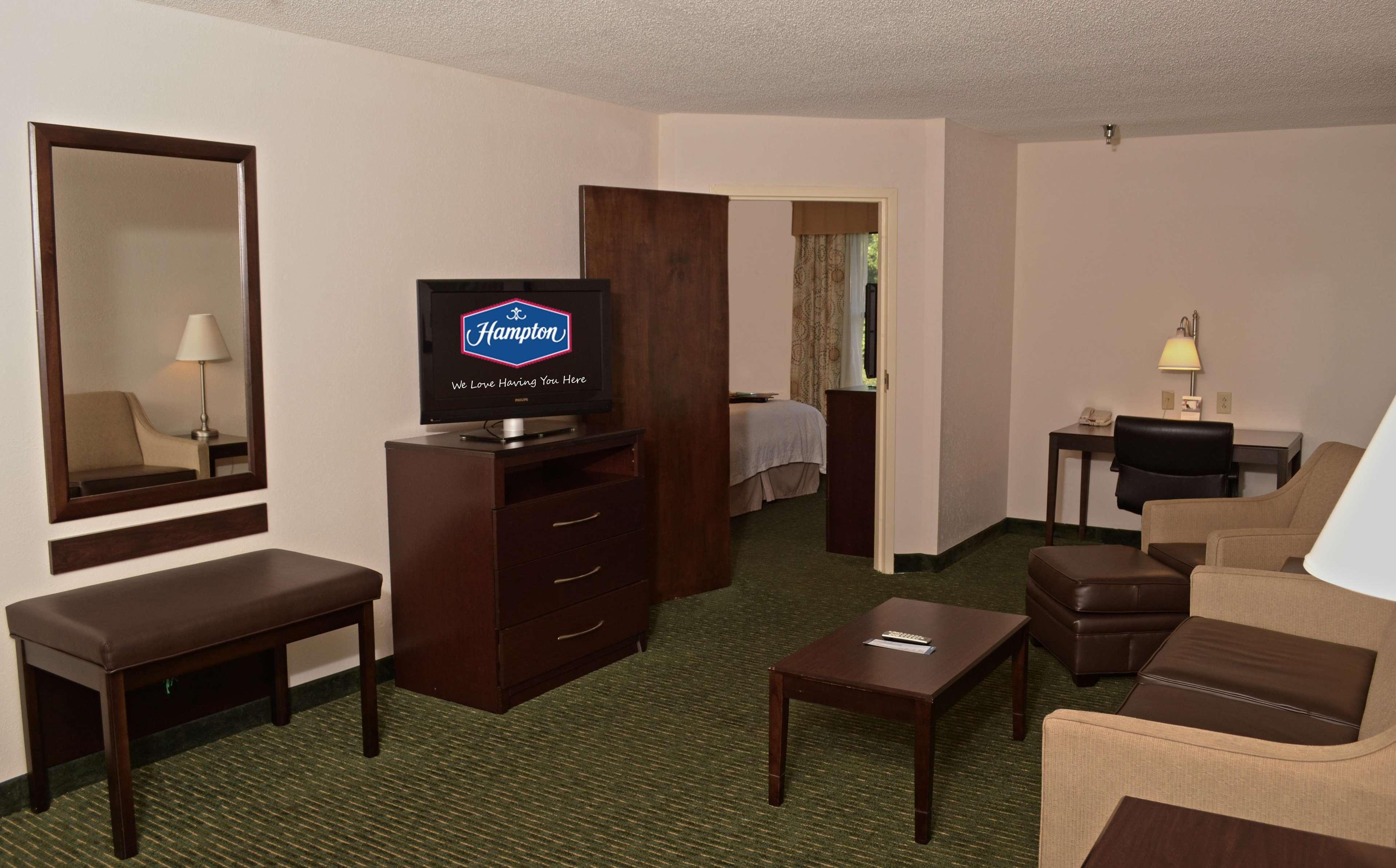 Hampton Inn Sanford Kültér fotó