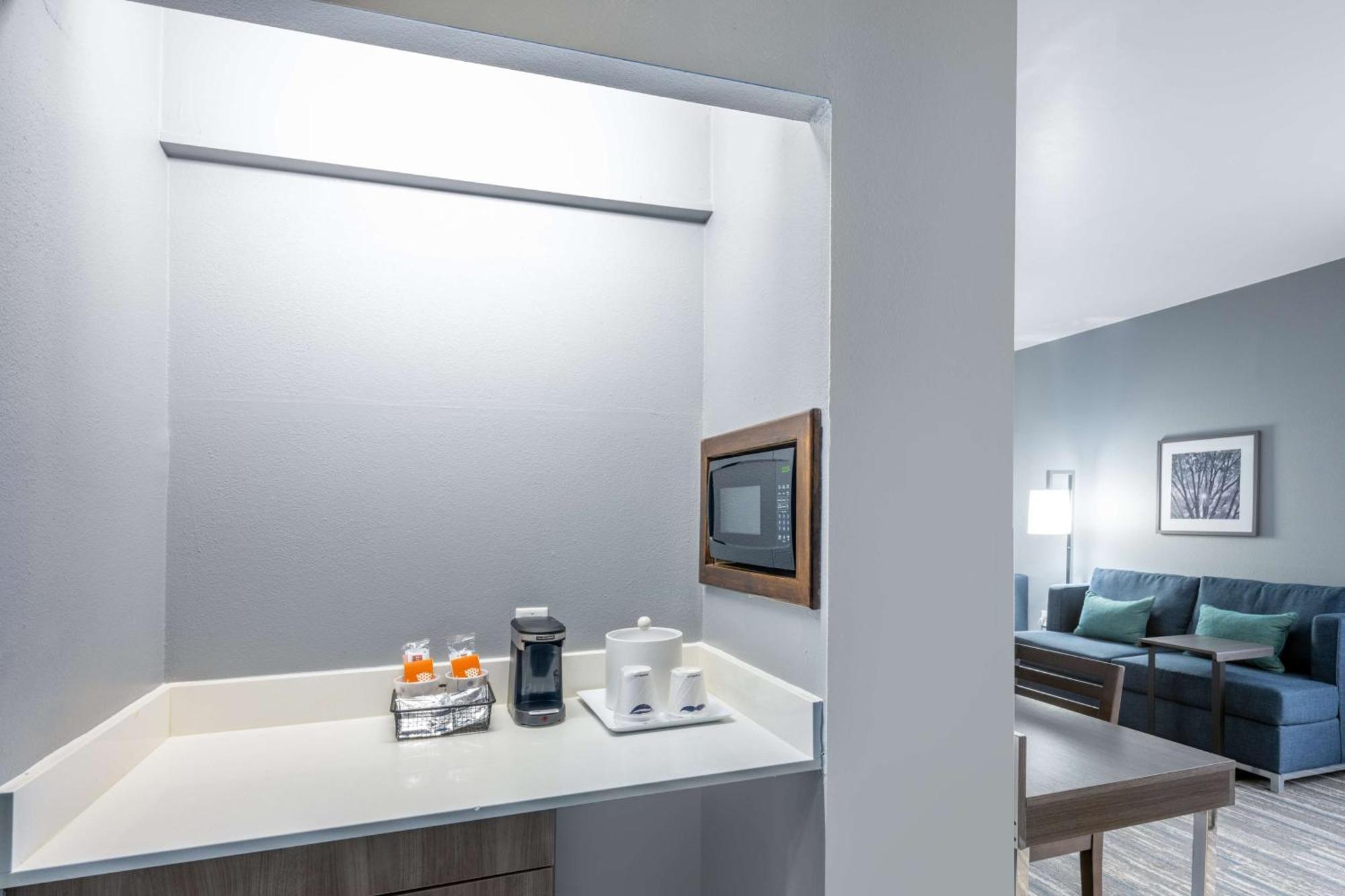 Hampton Inn Sanford Kültér fotó