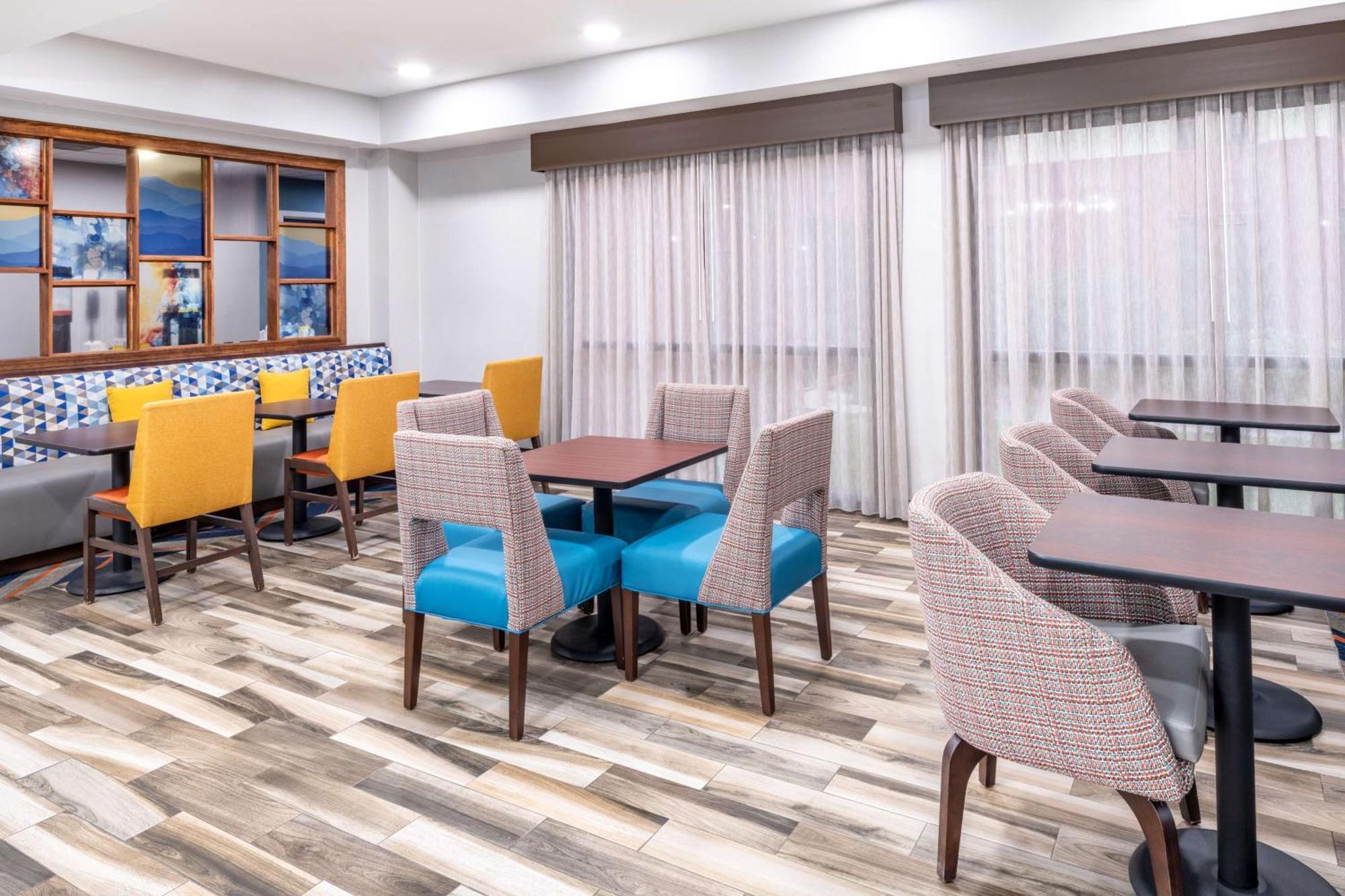 Hampton Inn Sanford Kültér fotó
